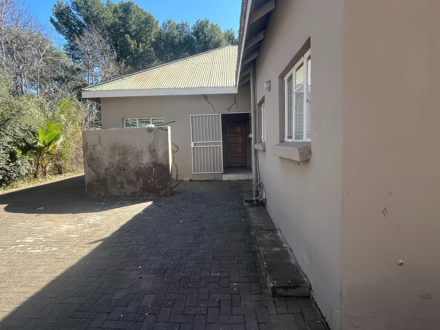 7 Bedroom Property for Sale in Park West Free State